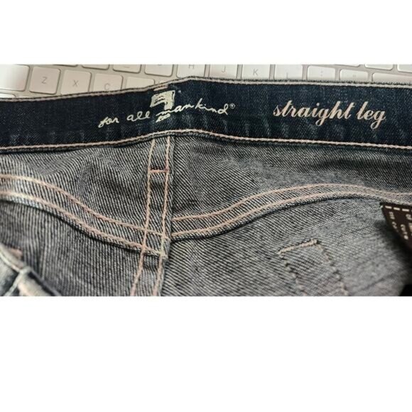 7 for All Mankind Women's Size 28 Straight Leg Jeans Sequin Pocket - Picture 9 of 10